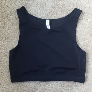 Vuori sports bra